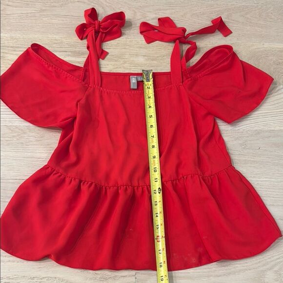 ASOS Red Off-Shoulder Women's Top Flowy / Peplum Style size 0/XS - Picture 2 of 2